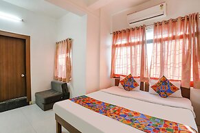 Fabhotel Angeethi