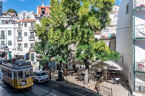 Portas do Céu Apartments