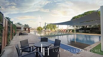 LUX The JBR Beach Sea View Suite