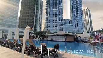 LUX The JBR Beach Sea View Suite