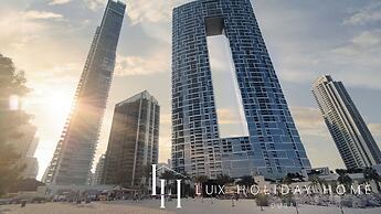 LUX The JBR Beach Sea View Suite