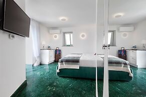 Estate4home - JJ Capri