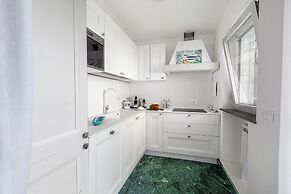 Estate4home - JJ Capri