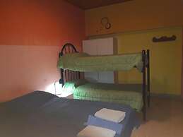 HOSTAL AMALAYA