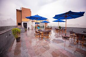 Blue Pyramids Eyes Hotel