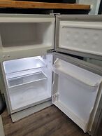 Charming 1-bed Studio Annex,parking,kitchen,wifi