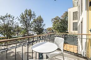 King David Suites 201 by Homie