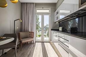 King David Suites 301 by Homie