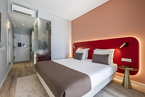 King David Suites 302 by Homie