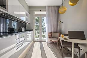 King David Suites 302 by Homie