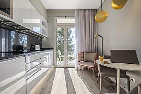 King David Suites 402 by Homie