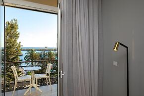 King David Suites 402 by Homie