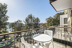 King David Suites 402 by Homie