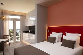 King David Suites 401 by Homie