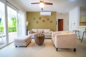 Condo Gaviota - Tropical Oasis