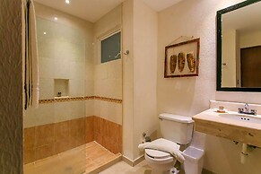 Condo Gaviota - Tropical Oasis