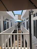 Vayor Hotel & Suites