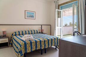 HOTEL LE MACINE
