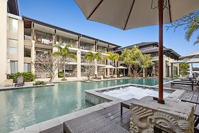 Santai Resort