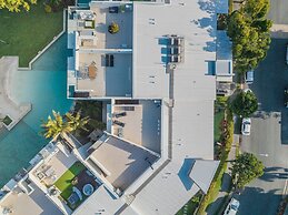 Drift Apartments