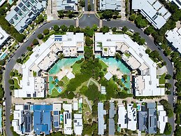 Drift Apartments