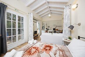 Agathi Cottage in Longos