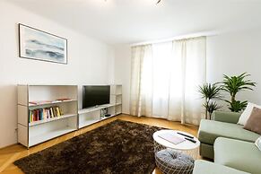 Apartment Rudolfsplatz Check in 15h to 22h Only