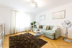 Apartment Rudolfsplatz Check in 15h to 22h Only