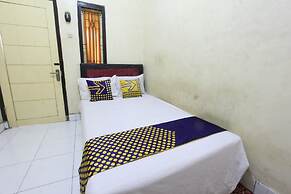 OYO Life 93260 Bale Kosan
