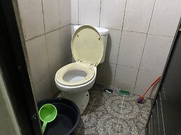 OYO Life 93407 Kos Sweta