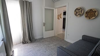 Ece Suit Büyükada