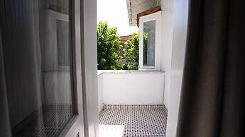 Ece Suit Büyükada