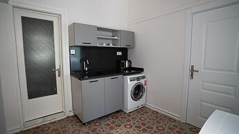 Ece Suit Büyükada