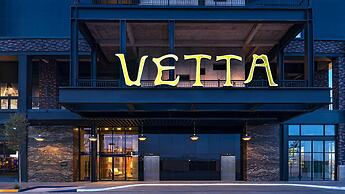 VETTA Distrito Uno, Autograph Collection