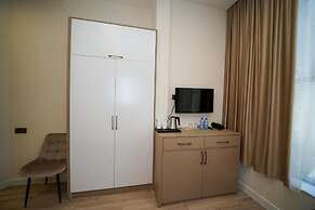 BM Hotel