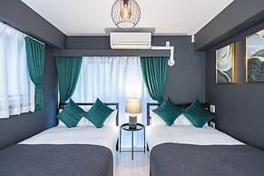 MELL-THEATER RESORT