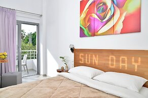 Sun Day Apts Free Airport Shuttle