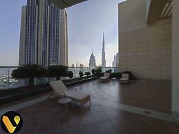 Burj Crown Burja Khalifa Foutain Views