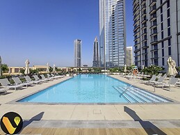 Burj Crown Burja Khalifa Foutain Views