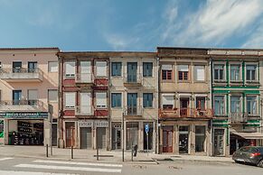 Courtyard Oporto Design Apartments