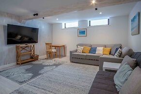 Beachways - 5 Bedroom Holiday Home - Saundersfoot