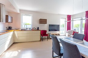 Betty by Q4Apartments