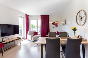 Betty by Q4Apartments