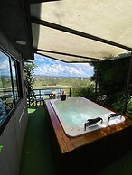 Rocksglamping