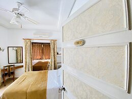 Hotel Plaza Corniche