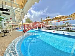Hotel Plaza Corniche