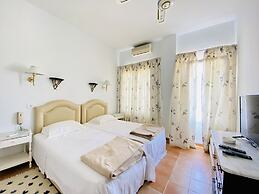 Hotel Plaza Corniche