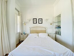 Hotel Plaza Corniche