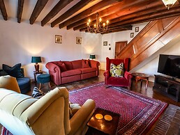 Old Roost Farmhouse