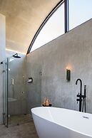 CASA DOM by HOLT
